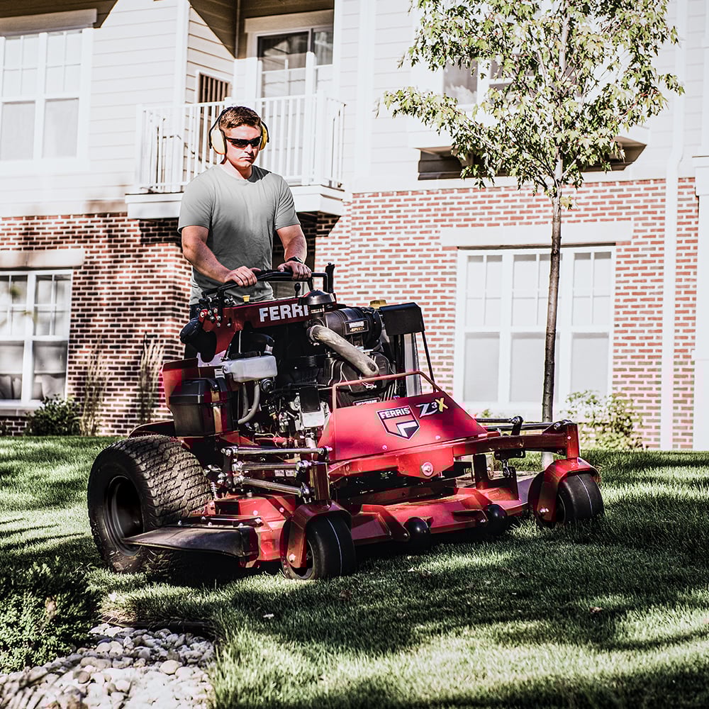 Ferris | SRS Z3 Stand-On Mower